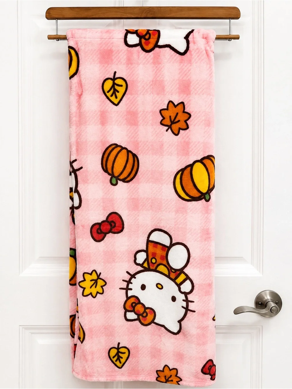 NEW 2026 Hello Kitty Pink Fall plaid Pumpkin Blanket